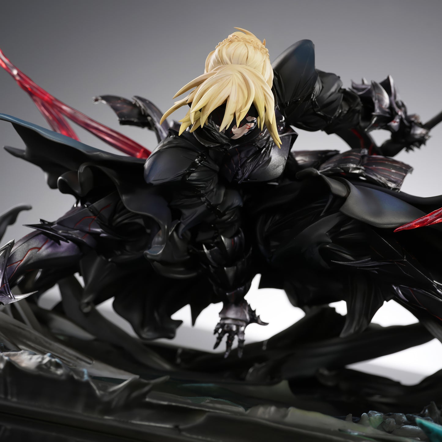 Fate/Grand Order セイバー アルトリア・ペンドラゴン オルタ 1/8スケール 塗装済み完成品フィギュア